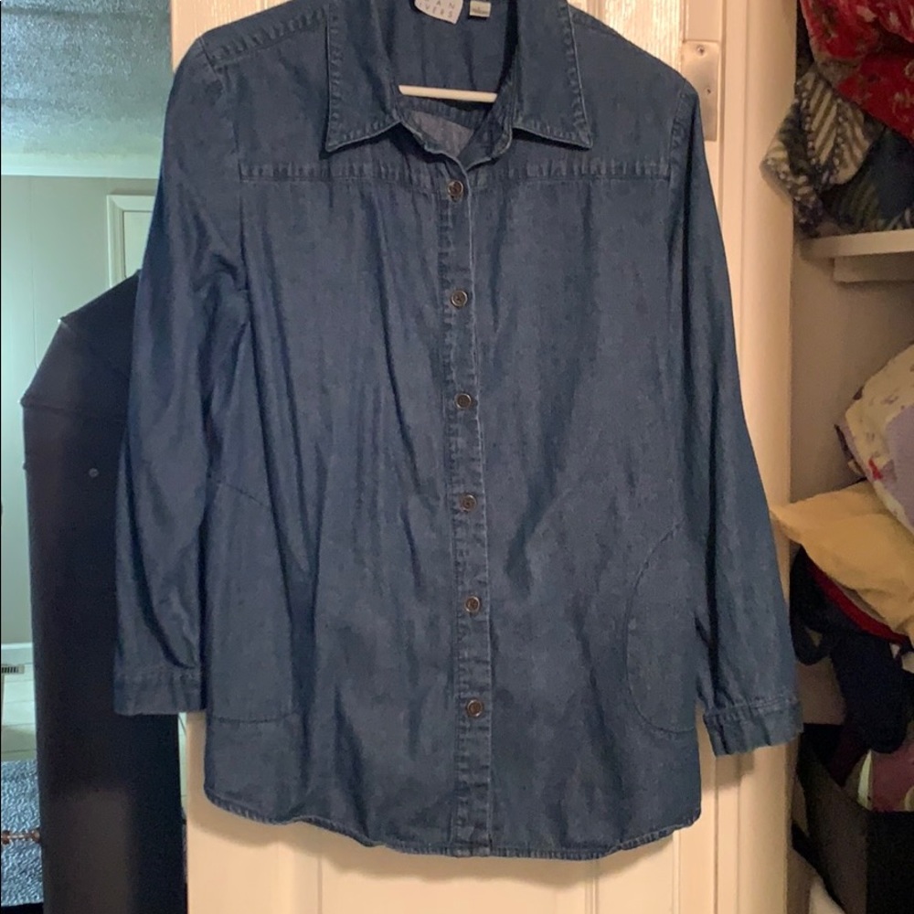 women’s top